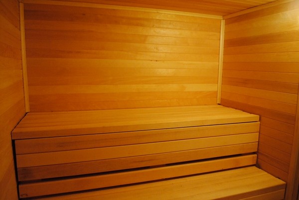 Кедровая вагонка в бане
